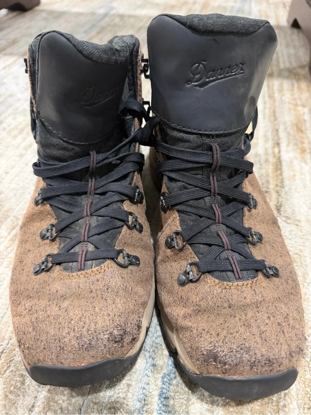 Men's Brown Lace-Up Outdoor Boots